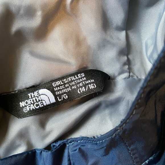 North Face jacket - Picture 2 of 5